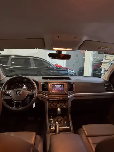 VOLKSWAGEN Amarok 3.0 V6 CABINE DUPLA HIGHLINE 4X4 TURBO INTERCOOLER AUTOM�TICO, Foto 8