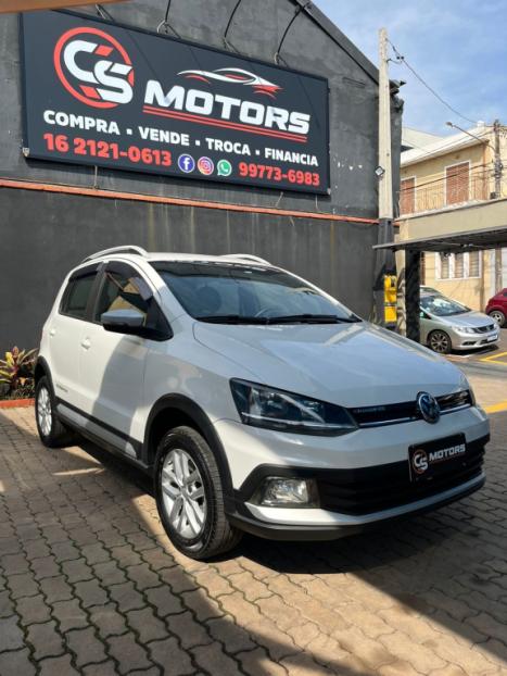 VOLKSWAGEN Crossfox 1.6 4P FLEX, Foto 2