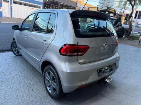 VOLKSWAGEN Fox 1.6 16V 4P MSI HIGHLINE FLEX, Foto 6
