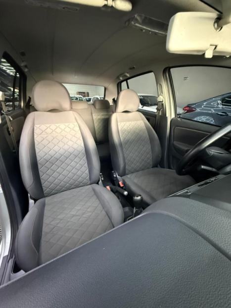 VOLKSWAGEN Fox 1.6 16V 4P MSI HIGHLINE FLEX, Foto 10