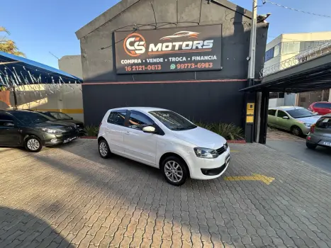 VOLKSWAGEN Fox 1.6 4P TREND FLEX, Foto 6