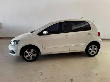 VOLKSWAGEN Fox 1.6 4P MSI COMFORTLINE FLEX, Foto 2 VOLKSWAGEN Fox 1.6 4P MSI COMFORTLINE FLEX, Foto 2