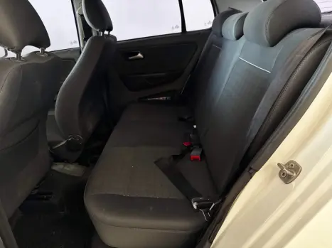 VOLKSWAGEN Fox 1.6 4P MSI COMFORTLINE FLEX, Foto 8 VOLKSWAGEN Fox 1.6 4P MSI COMFORTLINE FLEX, Foto 8