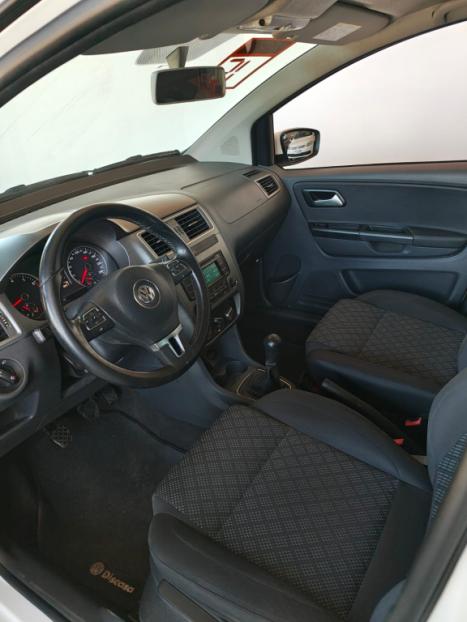 VOLKSWAGEN Fox 1.6 4P MSI TRENDLINE FLEX, Foto 6