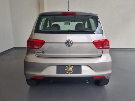 VOLKSWAGEN Fox 1.6 4P, Foto 7