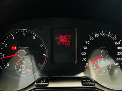 VOLKSWAGEN Fox 1.6 4P TREND FLEX, Foto 7