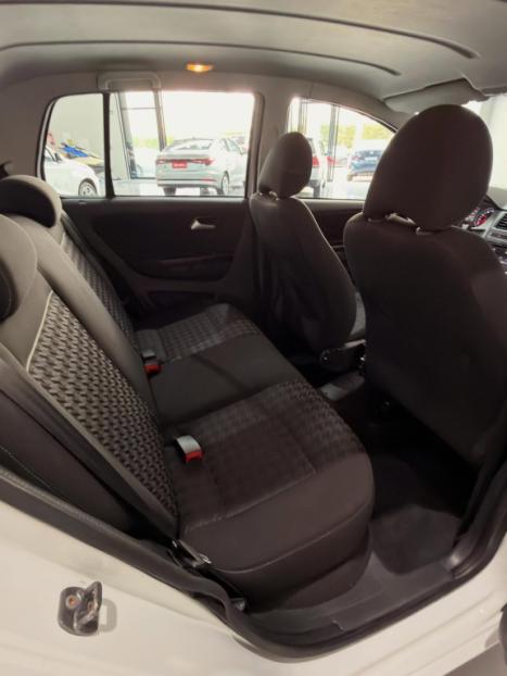 VOLKSWAGEN Fox 1.6 4P COMFORTLINE FLEX, Foto 6