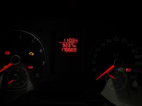 VOLKSWAGEN Fox 1.6 4P, Foto 5