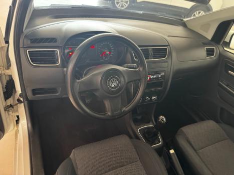 VOLKSWAGEN Fox 1.6 4P, Foto 6