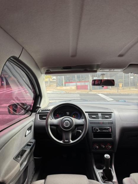 VOLKSWAGEN Fox 1.6 4P, Foto 14