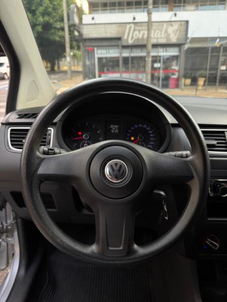 VOLKSWAGEN Fox 1.6 4P, Foto 18