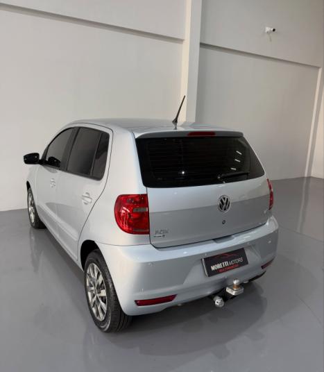 VOLKSWAGEN Fox 1.6 4P, Foto 3