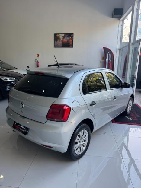 VOLKSWAGEN Gol 1.0 12V 4P FLEX MPI G7 TRENDLINE, Foto 4 VOLKSWAGEN Gol 1.0 12V 4P FLEX MPI G7 TRENDLINE, Foto 4