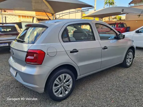 VOLKSWAGEN Gol 1.0 12V 4P FLEX MPI G7, Foto 4