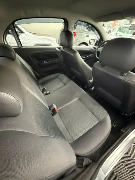 VOLKSWAGEN Gol 1.6 4P FLEX MSI TRENDLINE, Foto 7