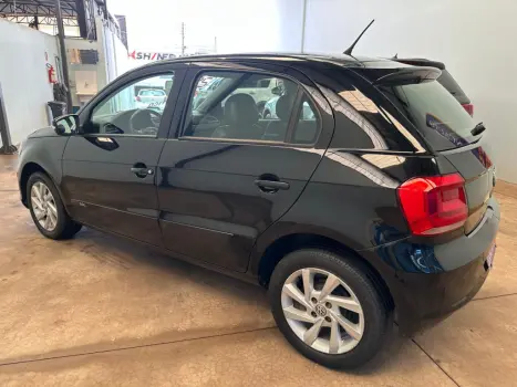 VOLKSWAGEN Gol 1.6 4P FLEX MSI AUTOM�TICO, Foto 4