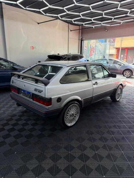 VOLKSWAGEN Gol 1.8 GTS, Foto 4