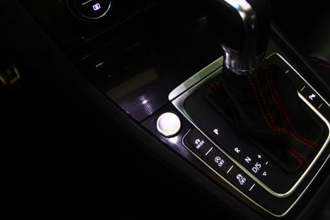 VOLKSWAGEN Golf 2.0 TSI GTI TURBO AUTOM�TICO, Foto 15