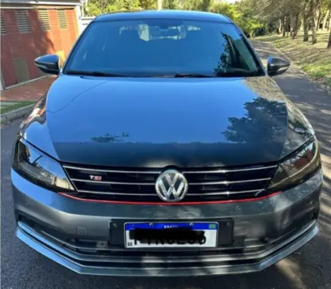 VOLKSWAGEN Jetta 1.4 4P 250 TSI TURBO CONFORTLINE AUTOMTICO, Foto 5