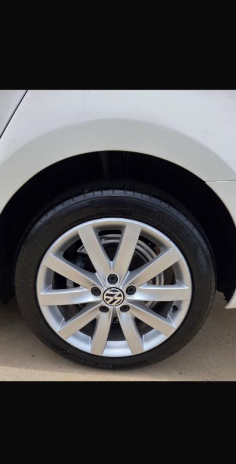 VOLKSWAGEN Jetta 2.0 4P COMFORTLINE TIPTRONIC AUTOM�TICO, Foto 17