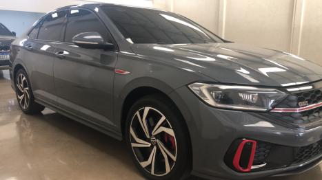 VOLKSWAGEN Jetta 2.0 4P 350 TSI GLI AUTOM�TICO DSG, Foto 3