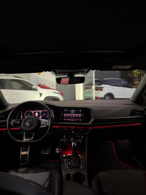 VOLKSWAGEN Jetta 2.0 4P 350 TSI GLI AUTOM�TICO DSG, Foto 3