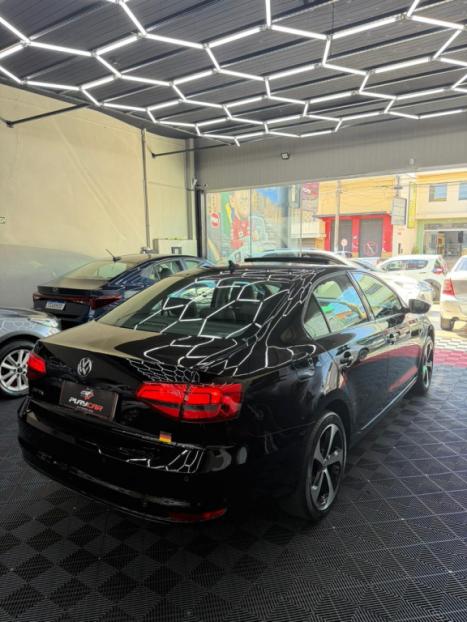 VOLKSWAGEN Jetta 2.0 4P COMFORTLINE TIPTRONIC AUTOM�TICO, Foto 4