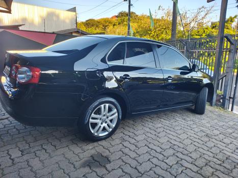 VOLKSWAGEN Jetta 2.0 4P COMFORTLINE TIPTRONIC AUTOM�TICO, Foto 6
