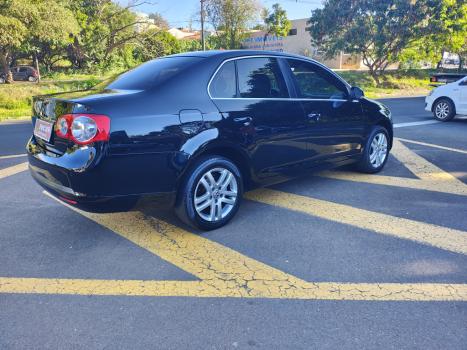 VOLKSWAGEN Jetta 2.0 4P COMFORTLINE TIPTRONIC AUTOM�TICO, Foto 13