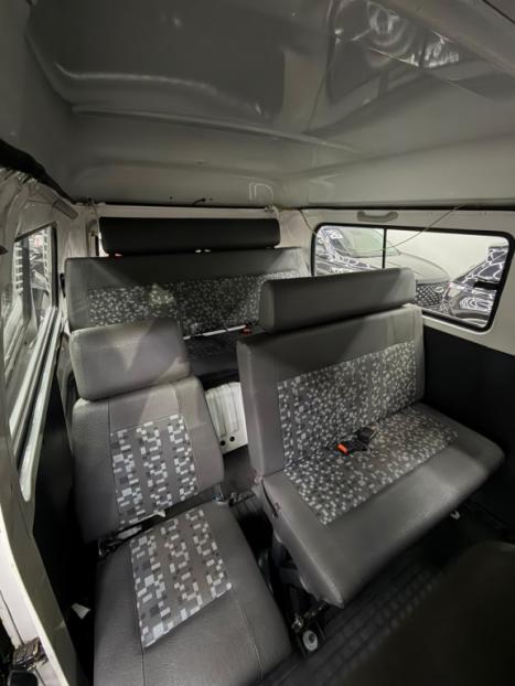 VOLKSWAGEN Kombi 1.4 FLEX STD LOTA��O 12 LUGARES, Foto 8