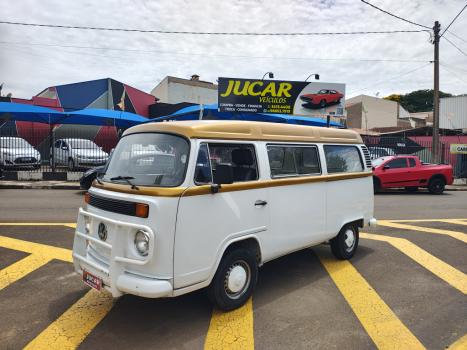 VOLKSWAGEN Kombi 1.6 3P STD MI ESCOLAR, Foto 1