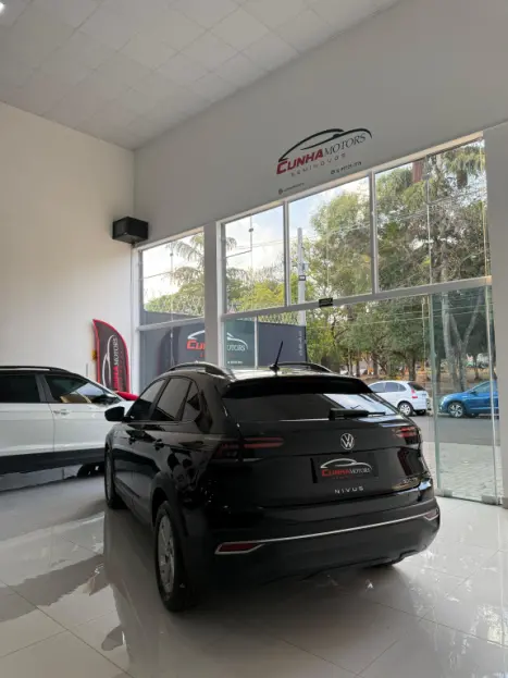 VOLKSWAGEN Nivus 1.0 4P FLEX 200 TSI COMFORTLINE TURBO AUTOMTICO, Foto 5