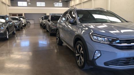 VOLKSWAGEN Nivus 1.0 4P FLEX 200 TSI HIGHLINE TURBO AUTOMÁTICO, Foto 10 VOLKSWAGEN Nivus 1.0 4P FLEX 200 TSI HIGHLINE TURBO AUTOMÁTICO, Foto 10