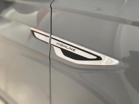 VOLKSWAGEN Nivus 1.0 4P FLEX 200 TSI HIGHLINE TURBO AUTOM�TICO, Foto 11