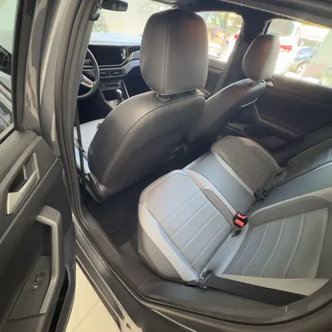 VOLKSWAGEN Nivus 1.0 4P FLEX 200 TSI HIGHLINE TURBO AUTOM�TICO, Foto 4