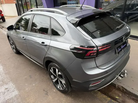 VOLKSWAGEN Nivus 1.0 4P FLEX 200 TSI HIGHLINE TURBO AUTOM�TICO, Foto 4