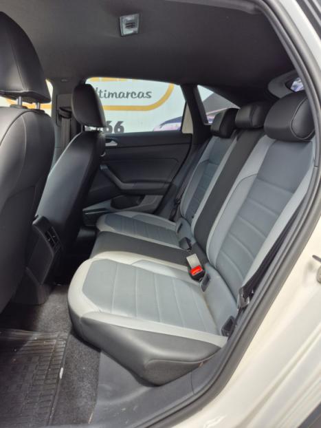 VOLKSWAGEN Nivus 1.0 4P FLEX 200 TSI HIGHLINE TURBO AUTOM�TICO, Foto 2