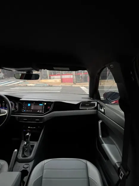 VOLKSWAGEN Nivus 1.0 4P FLEX 200 TSI HIGHLINE TURBO AUTOM�TICO, Foto 15