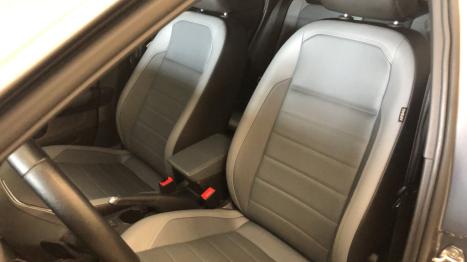 VOLKSWAGEN Nivus 1.0 4P FLEX 200 TSI HIGHLINE TURBO AUTOM�TICO, Foto 15