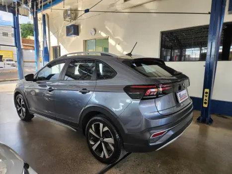 VOLKSWAGEN Nivus 1.0 4P FLEX 200 TSI HIGHLINE TURBO AUTOM�TICO, Foto 4