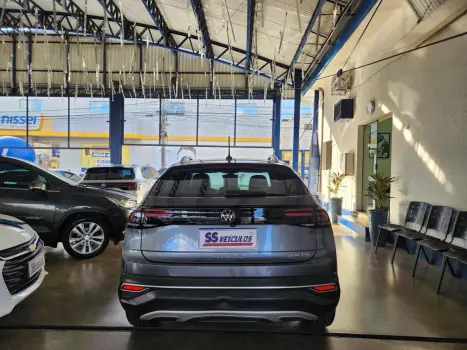 VOLKSWAGEN Nivus 1.0 4P FLEX 200 TSI HIGHLINE TURBO AUTOM�TICO, Foto 5