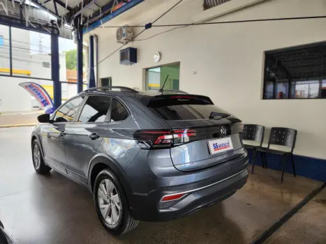 VOLKSWAGEN Nivus 1.0 4P FLEX 200 TSI COMFORTLINE TURBO AUTOM�TICO, Foto 4