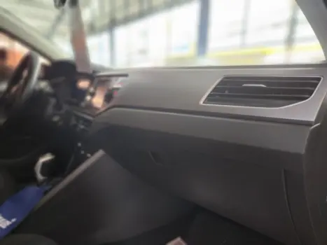 VOLKSWAGEN Nivus 1.0 4P FLEX 200 TSI COMFORTLINE TURBO AUTOM�TICO, Foto 9