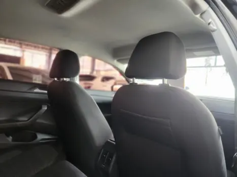 VOLKSWAGEN Nivus 1.0 4P FLEX 200 TSI COMFORTLINE TURBO AUTOM�TICO, Foto 12