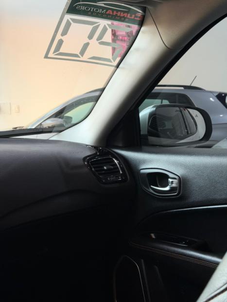 VOLKSWAGEN Nivus 1.0 4P FLEX 200 TSI HIGHLINE TURBO AUTOM�TICO, Foto 8