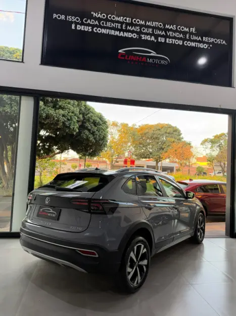 VOLKSWAGEN Nivus 1.0 4P FLEX 200 TSI HIGHLINE TURBO AUTOM�TICO, Foto 10