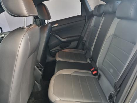 VOLKSWAGEN Nivus 1.0 4P FLEX 200 TSI HIGHLINE TURBO AUTOM�TICO, Foto 3