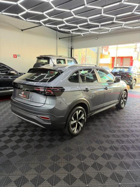 VOLKSWAGEN Nivus 1.0 4P FLEX 200 TSI HIGHLINE TURBO AUTOM�TICO, Foto 4