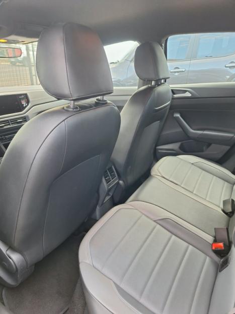 VOLKSWAGEN Nivus 1.0 4P FLEX 200 TSI HIGHLINE TURBO AUTOMÁTICO, Foto 6