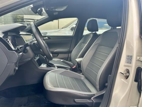 VOLKSWAGEN Nivus 1.0 4P FLEX 200 TSI HIGHLINE TURBO AUTOMÁTICO, Foto 7